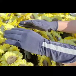 Thin ice silk sunscreen gloves outdoor anti UV two finger flip cover touch screen breathable non slip sports and cycling sunscreen