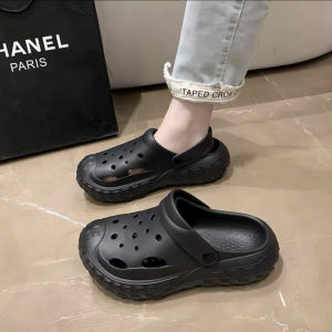 รองเท้าแตะมีรูนุ่มนวลกันลื่น เพิ่มความสูง 5 ซม.