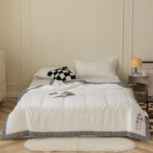 Dansunreve 100% washed cotton Quilt Solid Colors Fashion Machine Washable Light Weight Quilted Comforter Camel Grey Super Soft and Simple Blanket Single Queen King Size