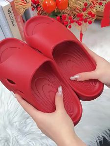 [Free Shipping] Non-slip flat slippers for women personnel elderly womens bathroom and kitchen waterproof oil-resistant shock-absorbing thick-soled slippers for men