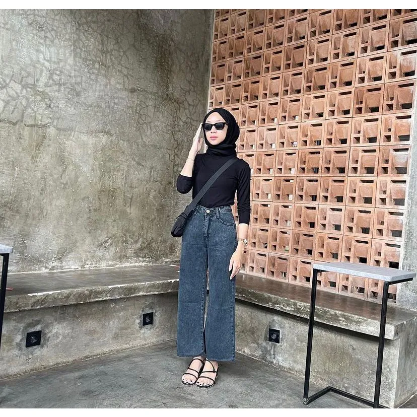 Dikdagi top Televizorda korsatilgan porno film