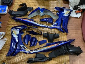 Bộ vỏ nhựa xe máy Jupiter V hàng Việt Nam loại 1 màu Dương