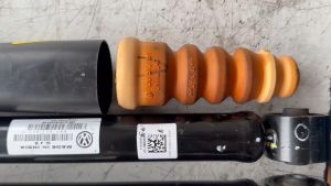 VOLKSWAGEN POLO 1.2 1.4 1.6 POLO SEDAN 1.2 1.6 VENTO 1.2 1.6 ( 100% ORIGINAL ) REAR SHOCK ABSORBER SET PER SIDE