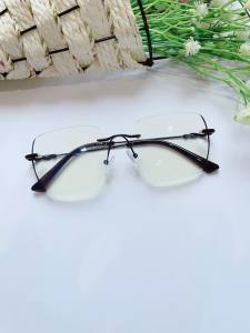 แว่นสายตายาว ไร้ขอบ กรองแสงสีฟ้ามัลติโค๊ต มี +50 ถึง+400( BLUE Block  MULTICOAT ) กรอบพร้อมเลนส์สายตา