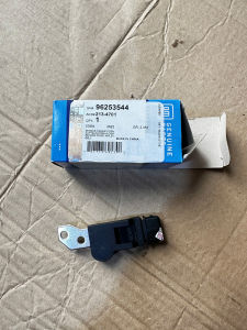 Cảm biến trục cam Aveo 2017 - 2018 đời máy 2 trục cam (Cam kép Động cơ có dung tích 1.4L DOHC (mã E-TEC II)). Hàng xịn