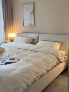 Suede Cloth Solid Wood Bed Frame  Bed Frame With Mattress Luxury Storage Bed Frame Queen Bed Frame King Bed Frame