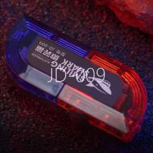 SmilingShark JD009 Warning Light LED Red Blue Shoulder Clip Light Usb Rechargeable Waterproof Flashing Red Warning Light Safety Signal Security Patrol Electronic Whistle Warning Sound Outdoor Night Patrolsafe Driving Running Cycling Light