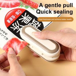 Mini Snack sealing machine Food plastic bag plastic sealing machine hand pressure hot sealing machin