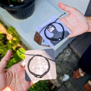 Gelang Couple Batman & Catwoman Free Box + Cover KTP Tali Waterproof Hitam