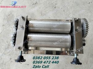 Máy cán mực cá khô quay tay inox