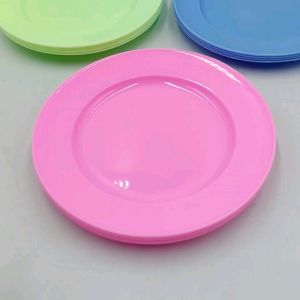 จานพลาสติก 6.5นิ้ว 1แพ็คมี12ใบ คละสี