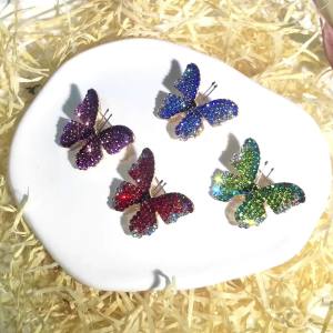 Cute Butterfly Brooch for Women Sparkling and Vibrant with Forest Style Design Daily Wear Brooch Accessories