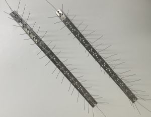หนามกันนก หนามไล่นก หนามกันนกชนิดสเเตนเลสล้วน 100 % bird spike ชุด จำนวน 4 เมตร **ราคา 48บาท ต่อเส้น**