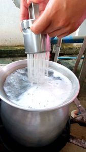 ตัวบีบขนมจีน พิมพ์กดขนมจีน ที่บีบขนมจีน เฝือนขนมจีน