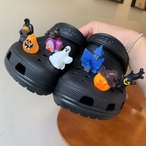 Giày tổ ong mới khóa giày Halloween khóa giày cái chết ma bí ngô giày trang trí DIY Vamp trang trí