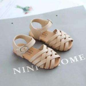 2026 Cross-tied Summer Girls Beach Shoes Classic Black White Pink Roman Sandals Cut-outs Kids Girl Sandals for Children H05144