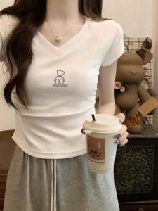 MD - Kaos V-Neck Top Bear Short Sleeve/ Kaos Atasan Wanita Lengan Pendek Slit Oval / Baju Korean Style Wanita