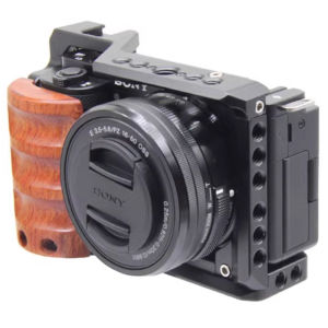 TOPCINE กล้องมีที่จับไม้แบบเต็มกรงเข้ากันได้กับกล้อง ZV-E10โซนี่อัลฟ่ากล้องถ่ายรูปอะลูมินัมอัลลอยสำหรับกล้อง ZVE10โซนี่3/8 "-16ตำแหน่งหลุมสำหรับ ARRI