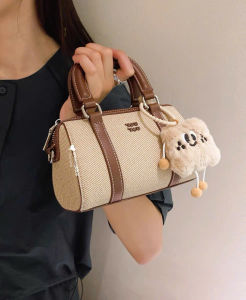 Túi Trống T0U Chính Hãng Kèm Charm Form Dày Dặn Cứng Cáp Size 18cm (Auth Tuồn)