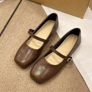 Free Shipping New Style Small Leather Shoes Versatile With A Chunky Heel Soft Sole Square Toe Shallow Mouth WomenS Shoes For Spring And Autumn