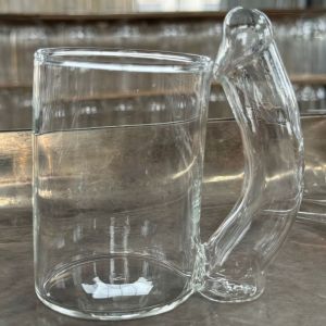 PHANT Transparent Funny D-Cup Shaped Glass Thicken Large Capacity tail Glass Creative with Handle Beverage Cup Bar Club