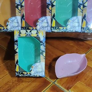 isi 40pcs SOUVENIR MANGKOK DAUN KEMAS BOX BATIK CANTIK UNIK SOVENIR MURAH UNIK BERMANFAAT MANGKUK SAMBEL SOPERNIR PERNIKAHAN CENDRAMATA OLEH OLEH HADIAH ULANG TAHUN HAJATAN MANTENAN KADO BINGKISAN PERNAK PERNIK
