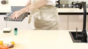 nyd  Dish Drying Rack Extendable Dish Rack for Kitchen Countertop with Draining Tray Rustfree Rack for 8 Plates with 2 Utensil Holder    3T7qD