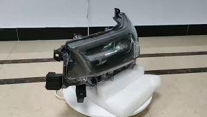 Toyota Hilux Revo Headlight/2020 2021 2022 2023 Present Model/Low/High/LED/Head Lamp/Front Light/Headlight Assembly/ EZAuto