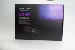 Wireless Mic Mikropon Mikrofon Tanpa Kabel AUDIO One Seri WM-44HH Microphone Professional | DMS