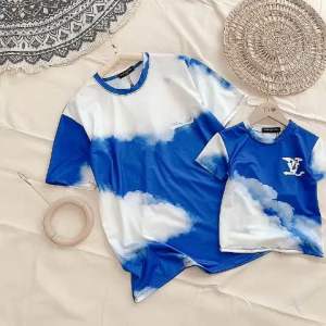 M206 Áo thun cotton loang bầu trời