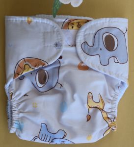 POPOK KAIN BAYI CUCI ULANG CLODI CLODY CLOTH DIAPER TYPE PEREKAT MOTIF KARAKTER LAPISAN LEMBUT + INSERT MIKROFIBER