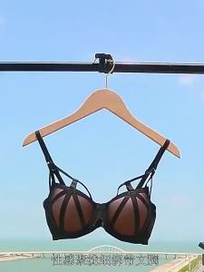 ชุดชั้นในไร้สายแบบใหม่ที่สะดวกสบาย บราดันทรง บัสติเยร์ ขนาดใหญ่ บราเล็ตต์ คอร์เซ็ต บราเซ็กซี่ไร้รอยต่อ