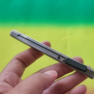 Pisau Cutter Stainless & Pisau Cutter Besi Mini 12.5 cm