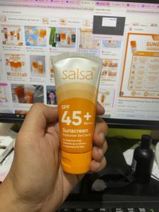 Sunscreen Wajah Glowing Salsa Moisturizer Gel Cream Spf45 PA++++