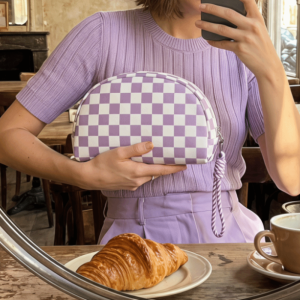 NHG Waterproof Checkered Pattern Cosmetic Bag with Hand Strap Polyester Makeup Organizer Fashionable Lightweight Makeup Bag Business Trip