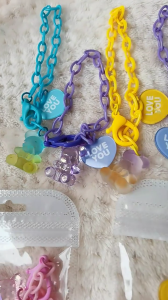 ของขวัญวันวาเลนไทน์จี้รูปหมีรูปหัวใจ Love You สร้อยข้อมือลายหมีน่ารักสร้อยข้อมือหลากสีเหนียวสำหรับลูกสาวผู้หญิงหญิงสาว