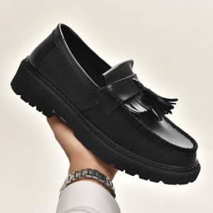 Korean Style Loafers Shoes for Men Versatile Anti Slip Shoes Bright Black Mens Leather Shoes