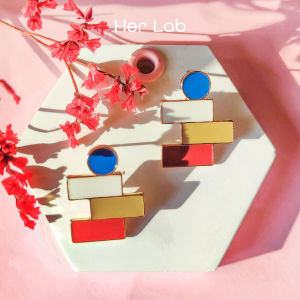 Her Lab | Butterfly Stud Earrings for Women 14K Gold plated Hypoallergenic Earrings Mothers Day Jewelry Gift Birthday Gifts for Women Girls Daughter Kids Sensitive ears Promo sale Foundation Safeguard