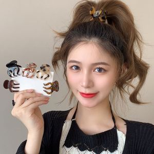 MZP หอมหวาน ย้อนยุค เรียบหรู สูงหางม้าขนาดเล็กกริปเปอร์ แฟชั่น หรูหรา กิ๊บติดผมสไตล์เกาหลี กรงเล็บผมผู้หญิง กรดอะซิติก คลิปปลาฉลามขนาดเล็ก