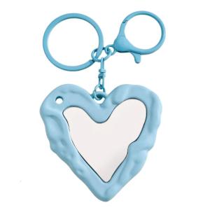 Trendy Acrylic Heart Keychain Lightweight Mirror Accessory Unique Keyrings Pendant For Bag Charm Or Car Decors