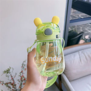 GUOYIHUA 550/650ml ความจุขนาดใหญ่เด็กถ้วยน้ำถ้วยน้ำกระต่ายน่ารักถ้วยน้ำกีฬาฤดูร้อน ถ้วยน้ำเด็กแบบพกพาพร้อมสายคล้องไหล่