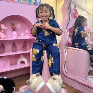 Setelan Anak Celana Panjang Rayon Santung Kancing 2 Nyaman Motif Lucu