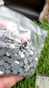 STONE KRISTAL BERLIAN RHINESTONE HOTFIX GOSOK WARNA PUTIH SS 30 KILAU PER AMPLOP ISI 2 GROSS