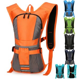 MADEWITH Waterproof Polyester Running Water Bottle Storage Vest Reflective Breathable Running Vest Ultralight Hydration Vest for Outdoors