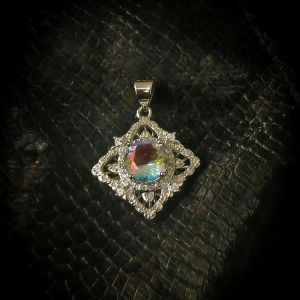 Multi-faceted zircon crystal necklace simple design with a touch of personality