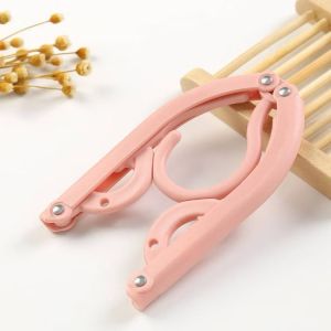 【SG Stock】Metal Anti-slip Clothes Hanger Retractable Baby Clothes Hanger Adult/Kids 防滑金属成人儿童衣架