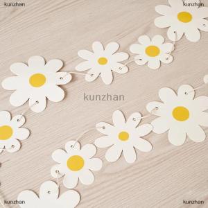 [COD] kunzhan 1Set Daisy Banner Birthday Party Burlap White Flower Garland Confetti Daisy Flag Baby Shower Wedding Party Bunting Decoration