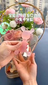 Baby food can be boiled in water the teether stick will not stick to hair suitable for the teething period silicone material suitable for biting and playing baby teeth.