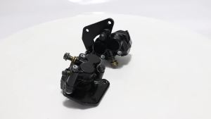 kkmf Left / Right Rear Disc Hydraulic Brake Caliper Assembly for Motorcycle 100cc 110cc 125CC Engine Rear Hand Brake Cylinder Motors 5Y6Z3