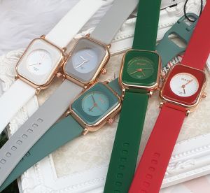 ใหม่ล่าสุด นาฬิกาข้อมูล Bolun แบรนด์แท้ รุ่นจิ๋ว สุดน่ารัก กล่องกระดาษ การทำงานแบบสุขภาพ แถมฟรี